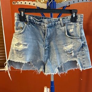 Love Tree Distressed Cut Off Women Shorts
